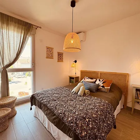 Climatise, Parking, Proche - Fr-1-900-10 * Le Lavandou